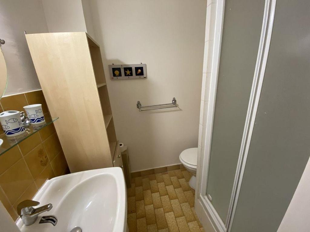 Studio 16 Le Cap D'Agde Avec Parking Prive Proche Du Centre Luaran gambar