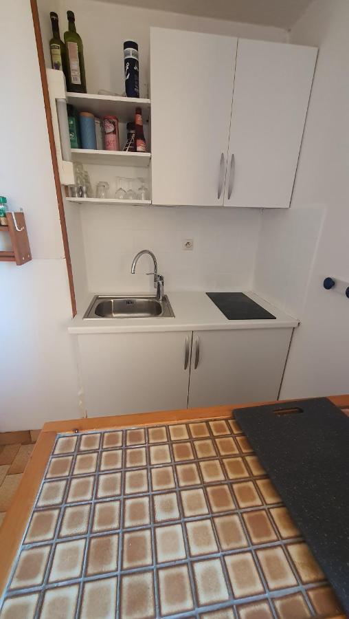 Studio 16 Le Cap D'Agde Avec Parking Prive Proche Du Centre Luaran gambar